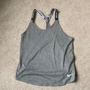 Nike workout tanktop